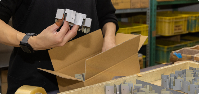 梱包／出荷／納品